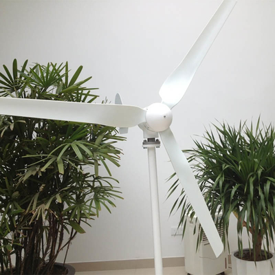 Turbina eólica horizontal do ímã permanente da turbina eólica 12V 24V 400W 600W do eixo IP54