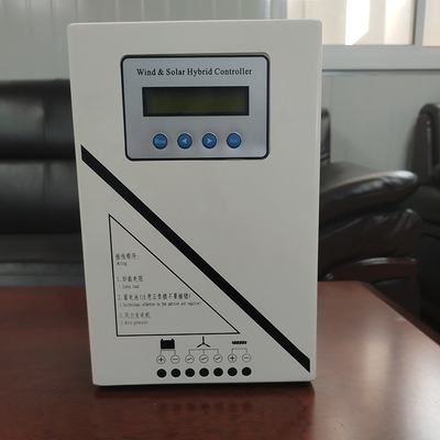 Controlador For Home Use 400W 800W 1000W da carga do vento de 12V/24V/48V MPPT