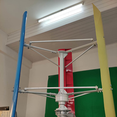 Projeto vertical pequeno da lâmina VAWT da liga de alumínio da turbina eólica de 5KW H para o sistema híbrido