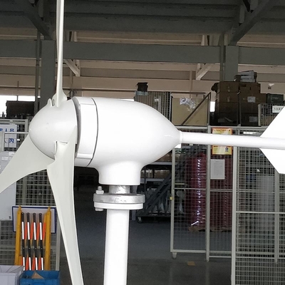 Turbina eólica horizontal pequena branca para o uso 600W 800W 1000W 12V 24V 48V da casa