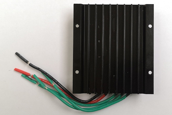 IP67 fora do controlador 12V 24V 48V 1000W da carga do inversor da grade fora do controlador da carga da grade